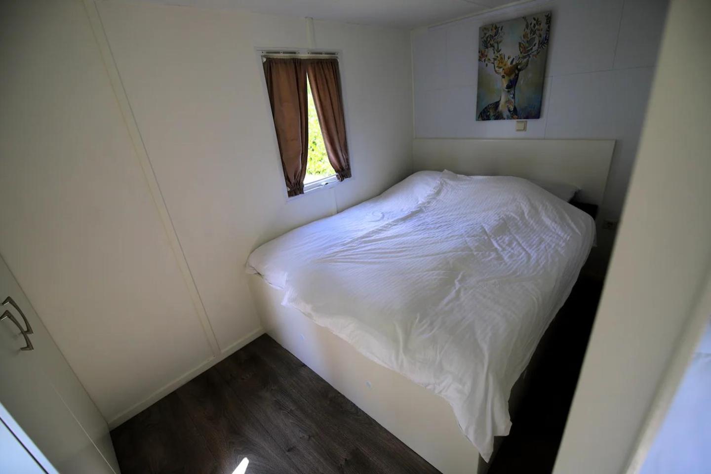 Charmante Woning Op Rustig Park Met Fietsen エーペ エクステリア 写真